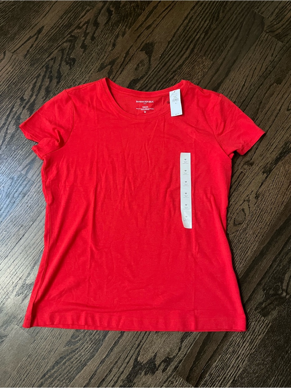 Banana Republic Short-Sleeve Timeless Tee - Red NWT size medium